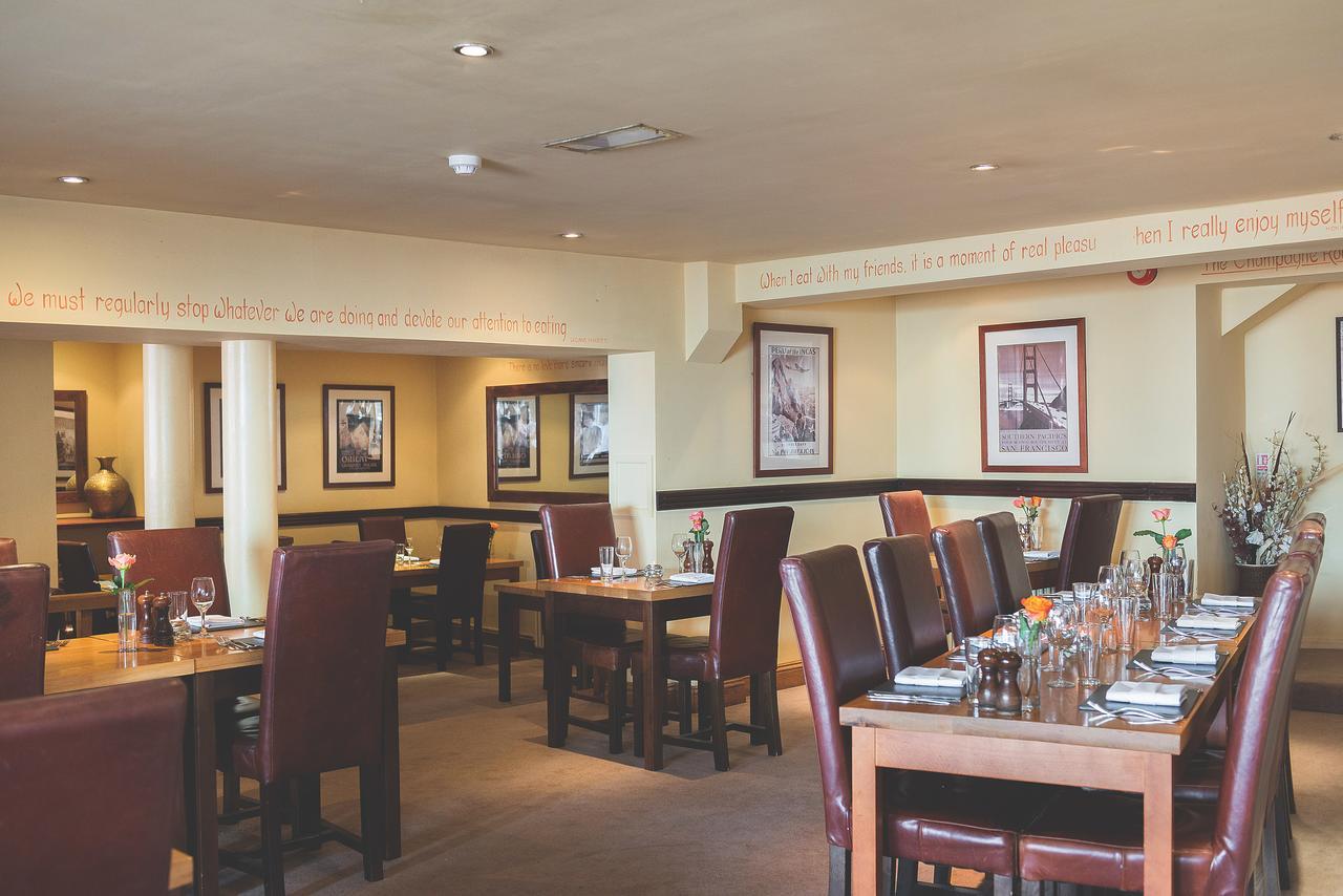Rose And Crown Yealmpton Hotel Ngoại thất bức ảnh